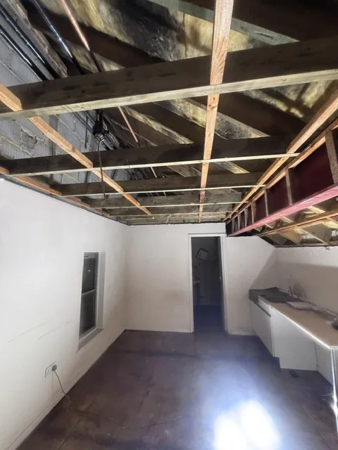 Controlled artex plasterboard strip-out in Holloway