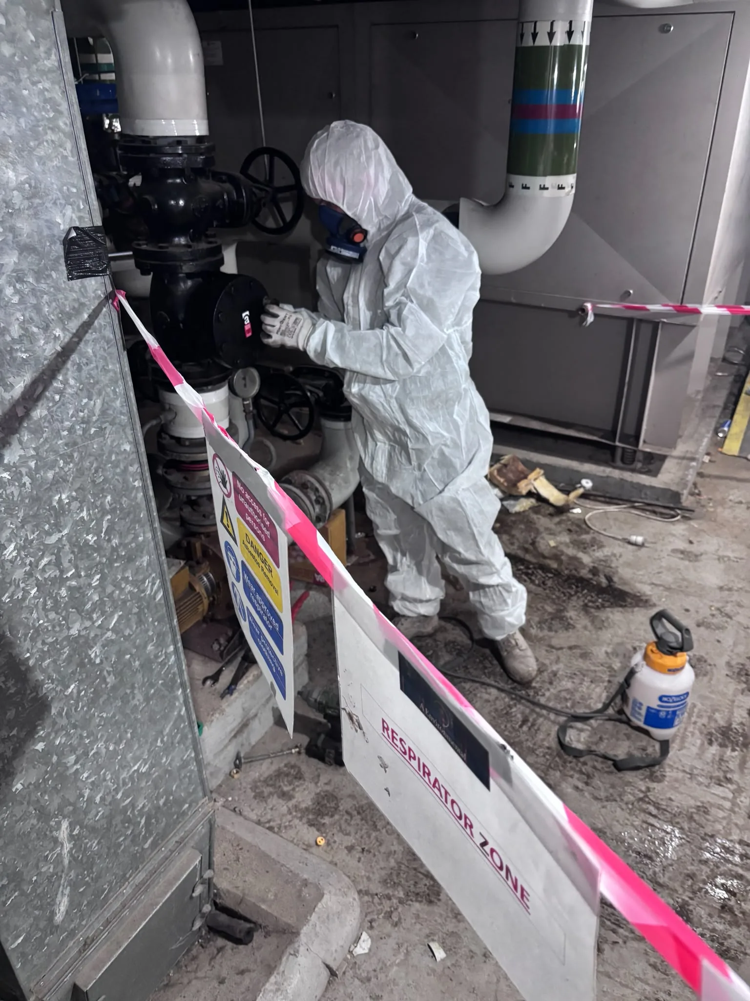 Asbestos artex removal from concrete soffit in Holloway